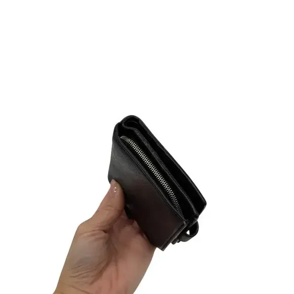 KT033: Bvlgari Black Leather Bi-Fold Wallet*COA - Picture 6 of 10